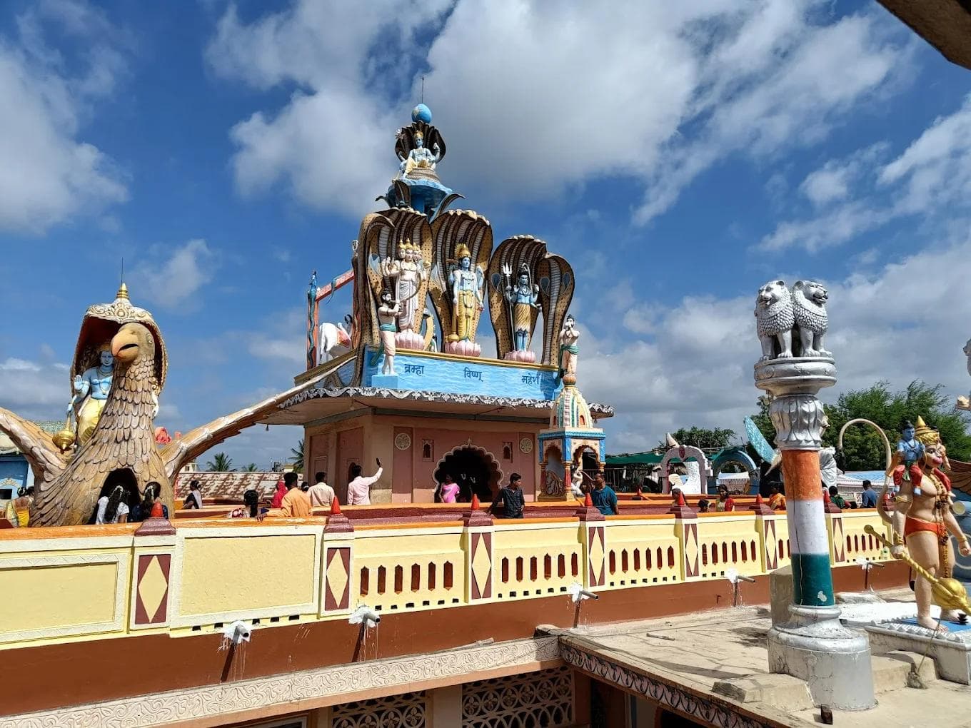 Gallery image 1 of Kaikadi Maharaj Math Pandharpur
