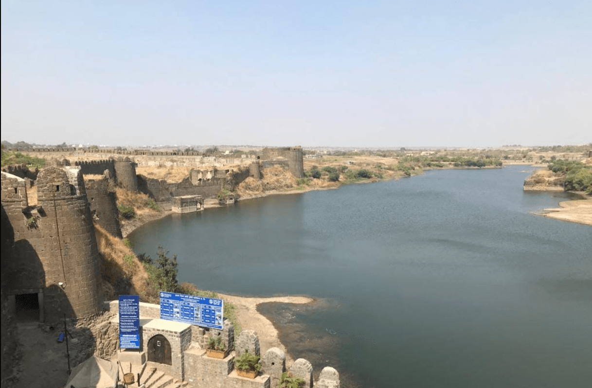 Gallery image 2 of Naldurg Fort