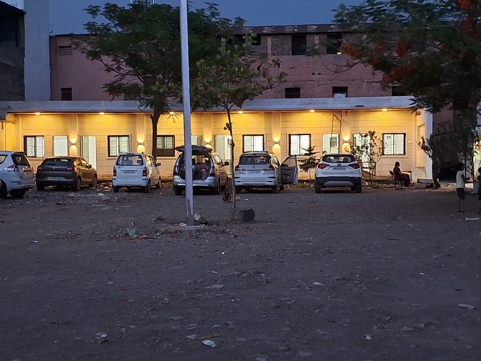 Gallery image 2 of Khardekar Bhakta Niwas