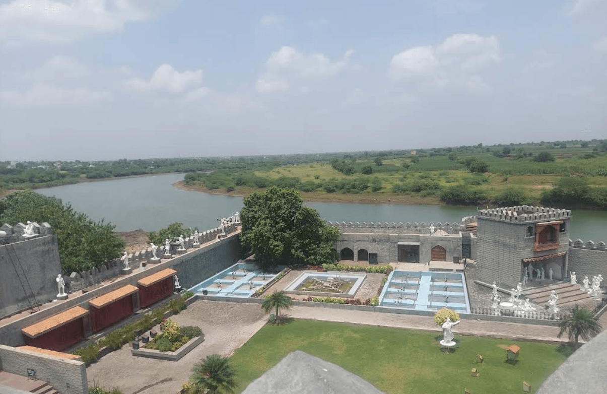 Gallery image 6 of Shivsrushti ( Akluj Fort )