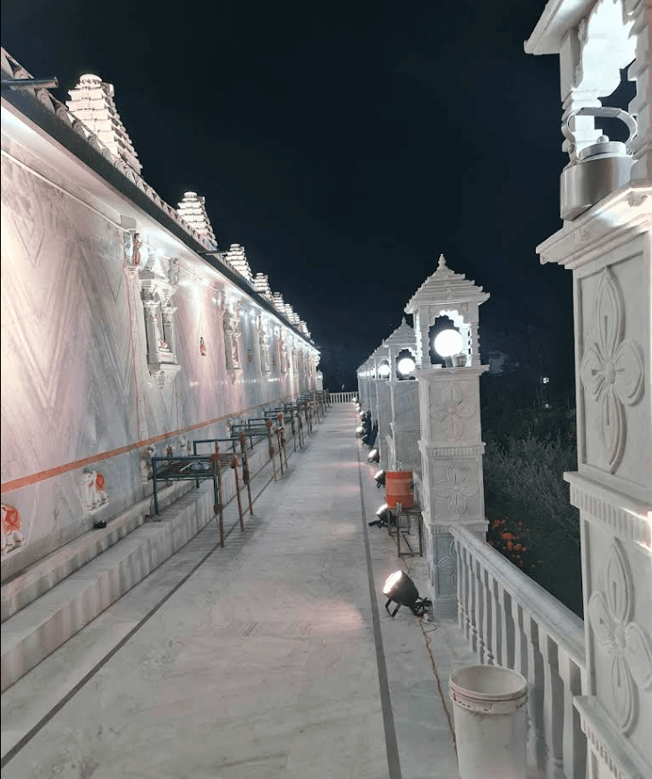 Gallery image 4 of Shri Riddhi Siddhi Ganesh temple