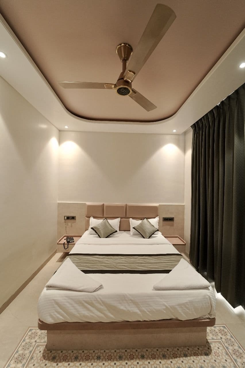 Gallery image 1 of Pandharipuram Palace